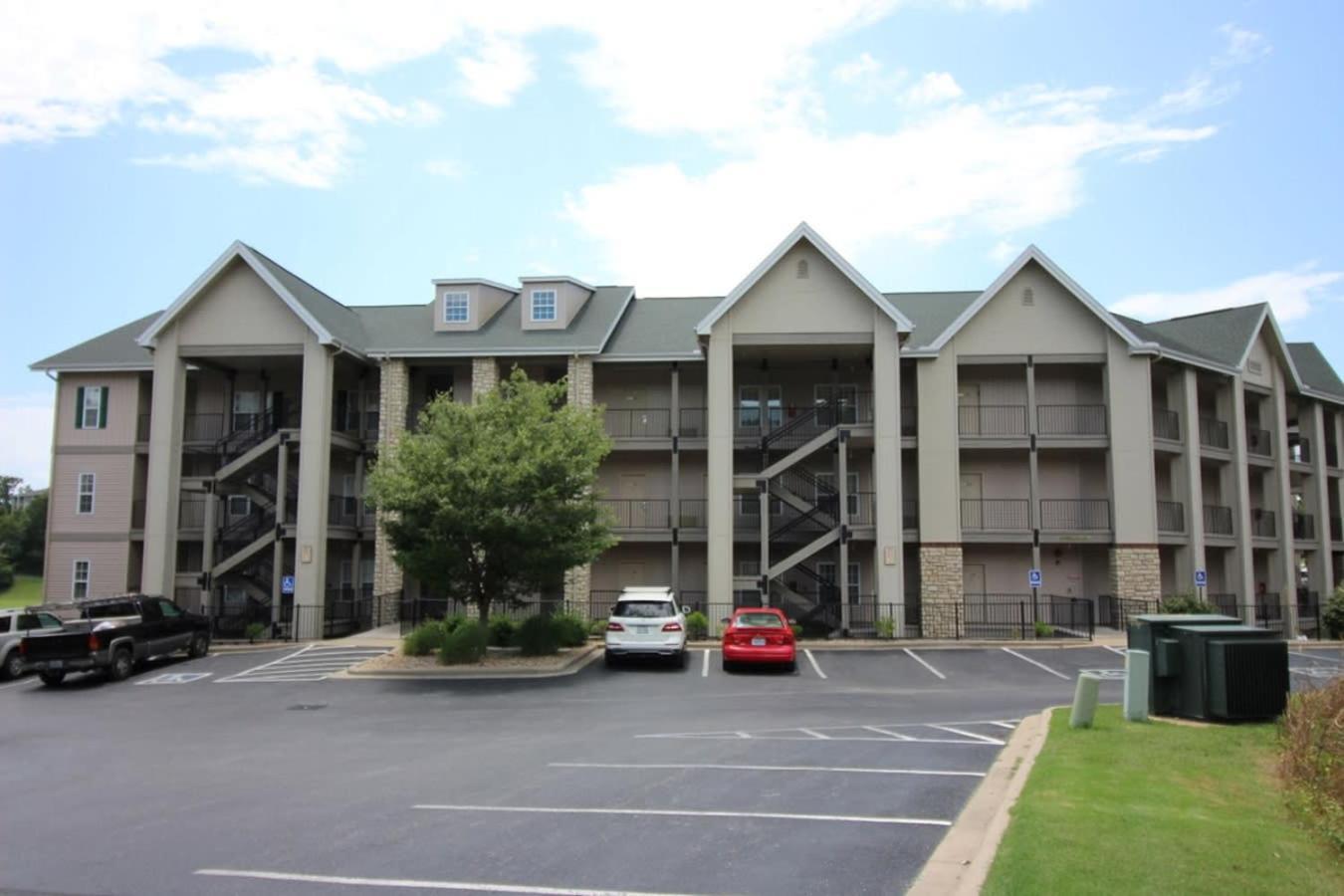 Branson Condo With A Walkout And Elevator Access At Thousand Hills And Next To 76 מראה חיצוני תמונה